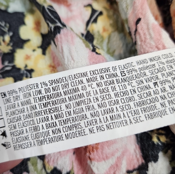 Forever 21 Romance Floral Print Square Neck Tie Sleeve Crop Top Size 3X Plus - Picture 7 of 9